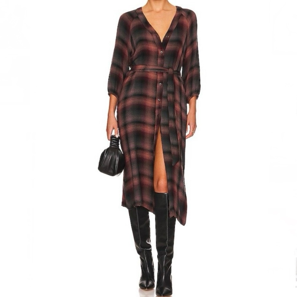 Bella Dahl Button Down Midi Dress in Canyon Pucker Plaid Size Medium